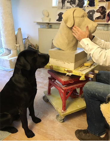 Labrador, Anfertigund einer Skulptur 